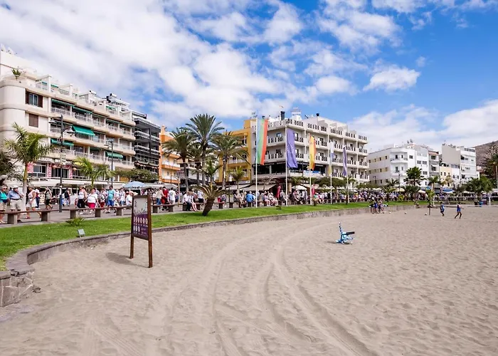 Conypra Modern And Renovated With Terrace Wifi Apartment *