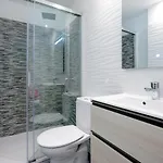 Conypra Modern And Renovated With Terrace Wifi