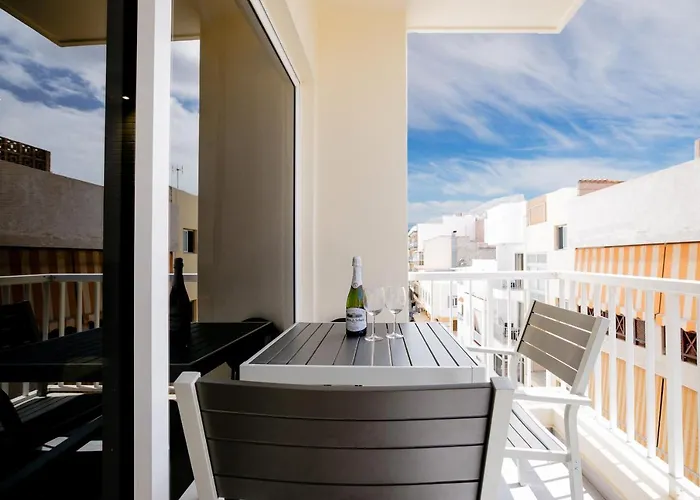 Conypra Modern And Renovated With Terrace Wifi * Los Cristianos (Tenerife)